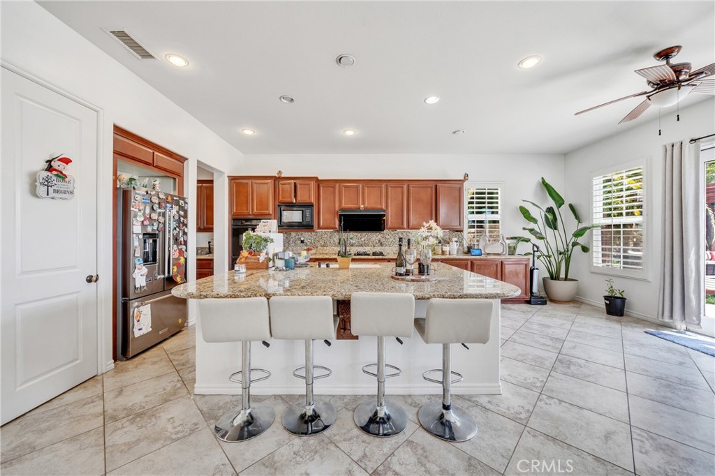 13361 Highstone Manor Court Rancho Cucamonga, CA 91739 - Photo 12 of 42