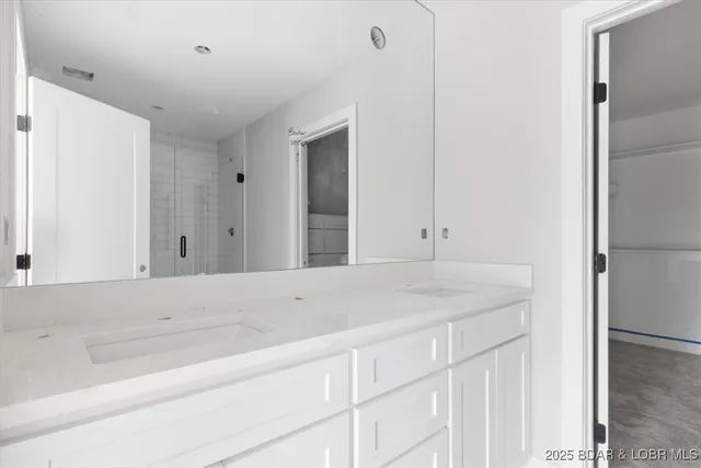 $699,900 | 2 Rapids Hollow, Gravois Mills, MO 65037