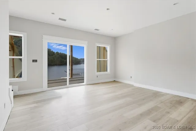 $699,900 | 2 Rapids Hollow, Gravois Mills, MO 65037