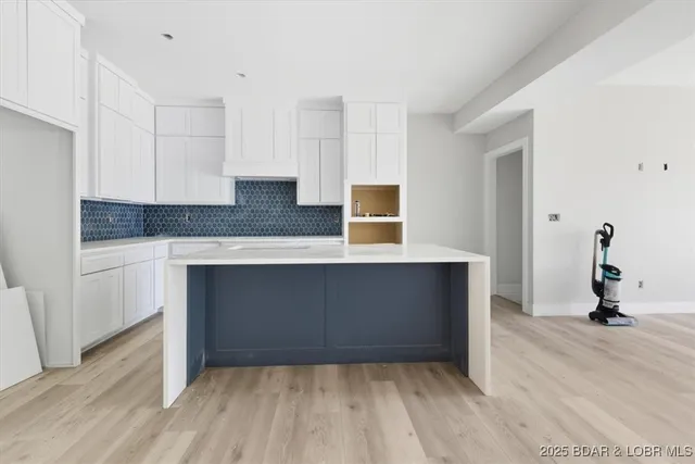 $699,900 | 2 Rapids Hollow, Gravois Mills, MO 65037