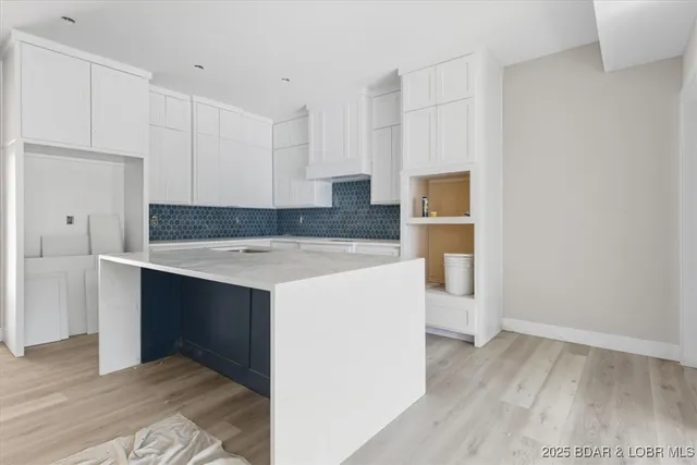 $699,900 | 2 Rapids Hollow, Gravois Mills, MO 65037