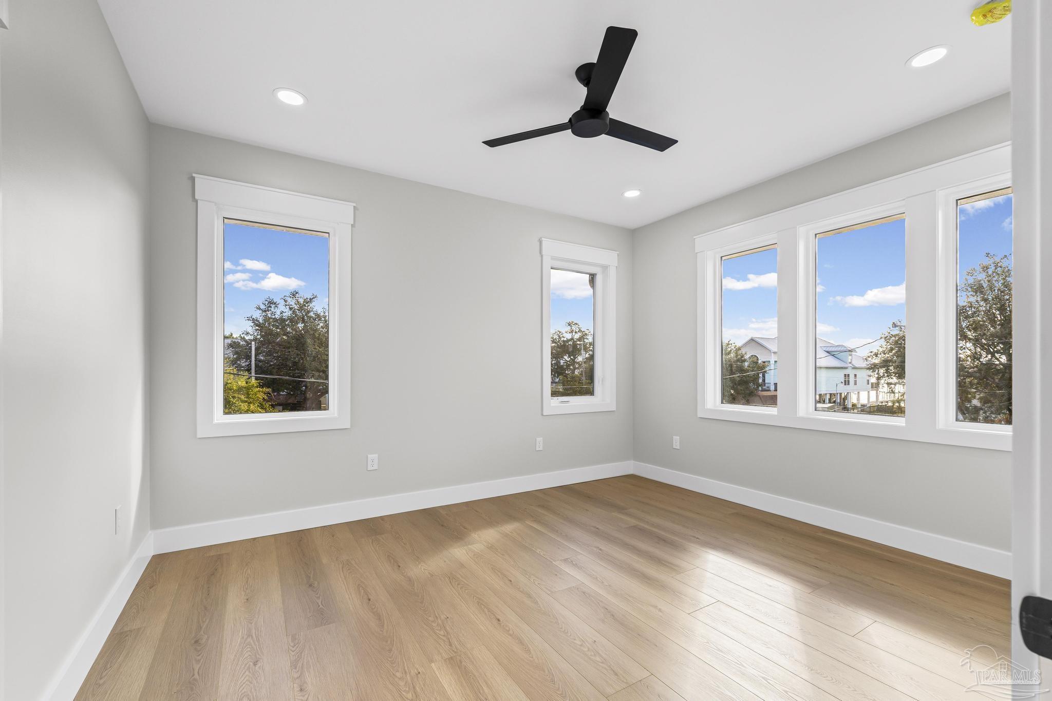 3202 Bay Street Gulf Breeze, FL 32563 - Photo 65 of 72