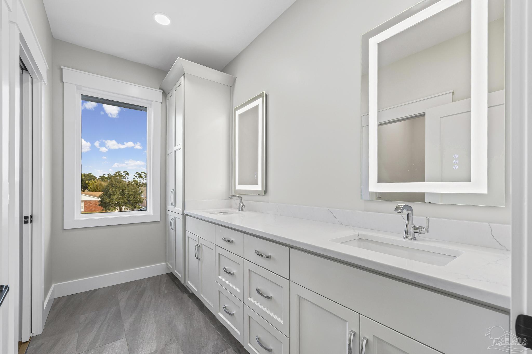 3202 Bay Street Gulf Breeze, FL 32563 - Photo 68 of 72