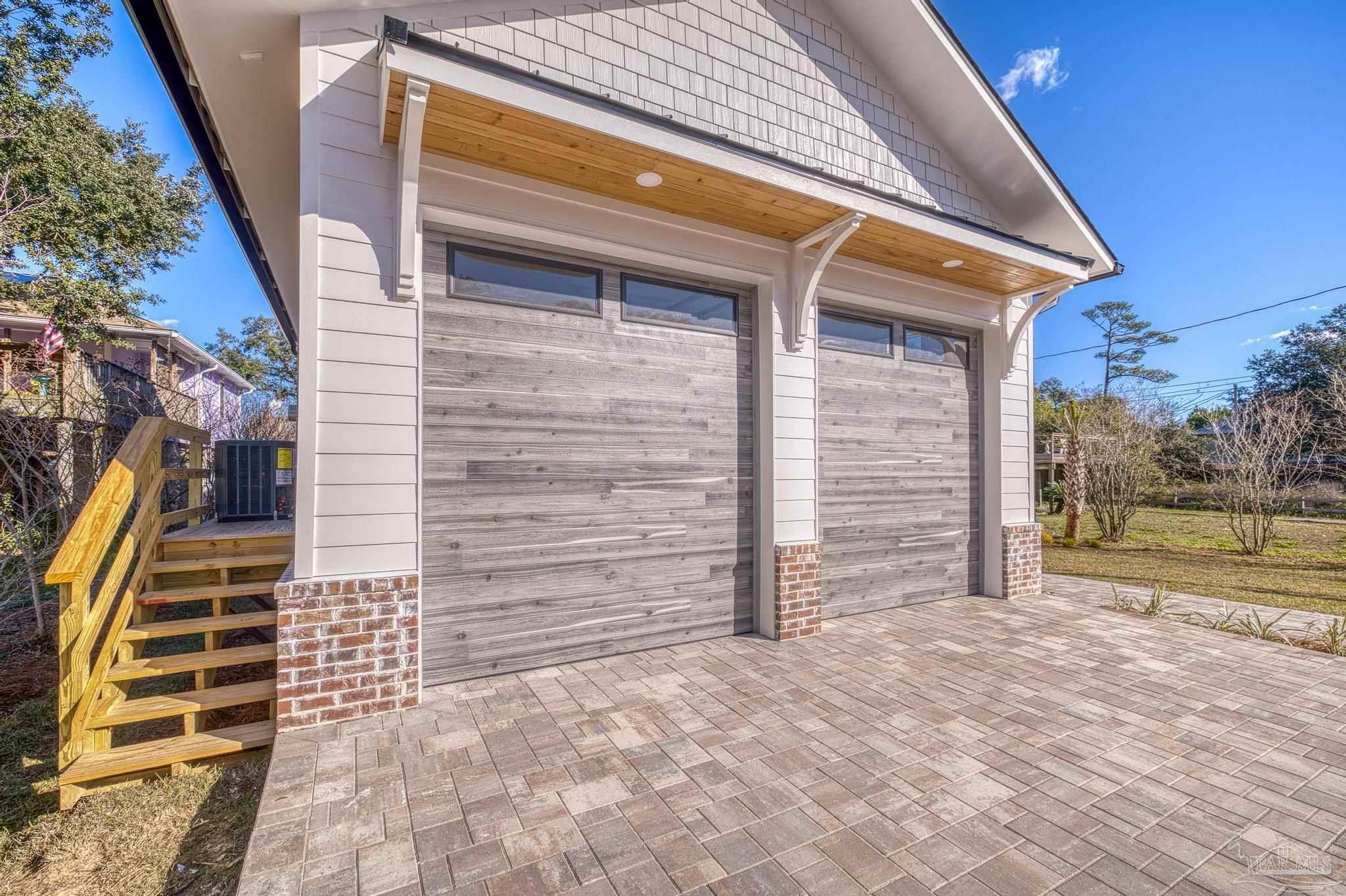 3202 Bay Street Gulf Breeze, FL 32563 - Photo 7 of 72