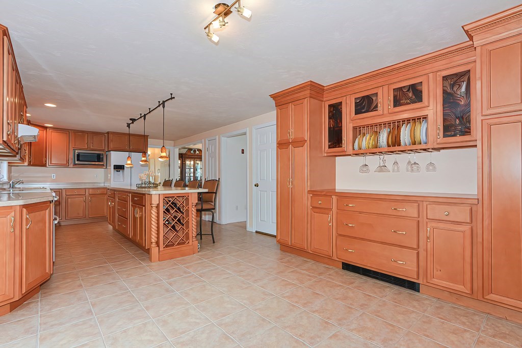 30 Haven Hill Road Rutland, MA 01543 - Photo 7 of 41