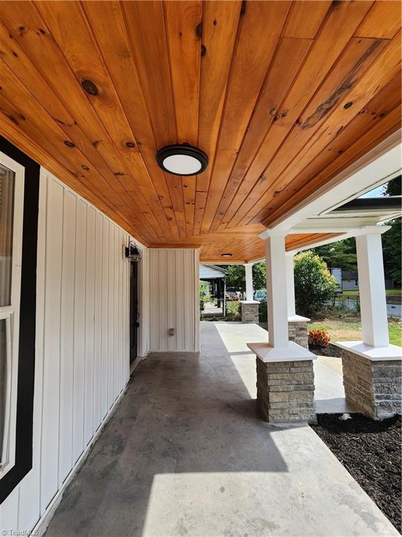 501 Cable Street High Point, NC 27260 - Photo 2 of 25 Gallery Image 2