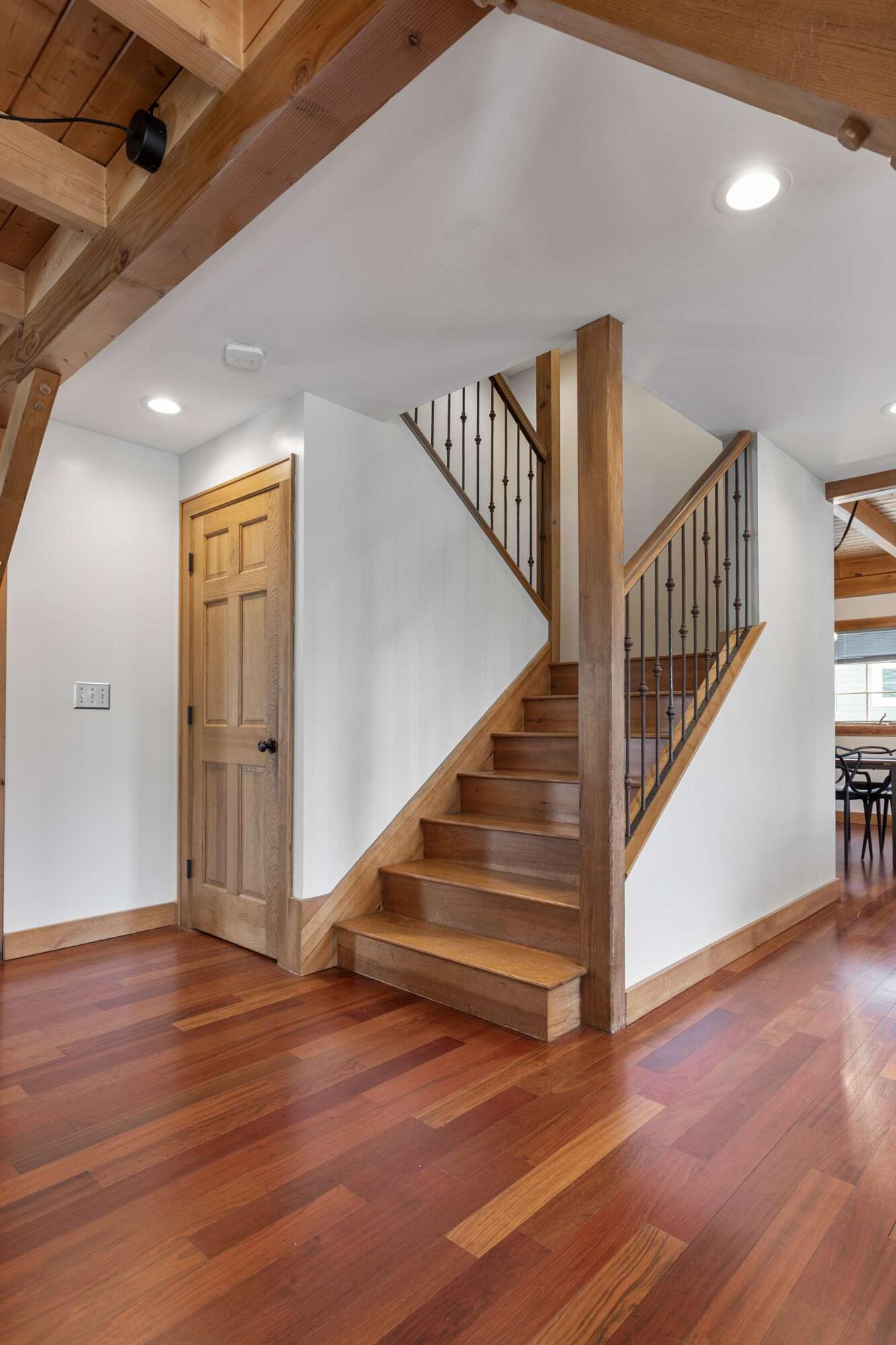 263 Long Sands Road York, ME 03909 - Photo 22 of 41 Stairs