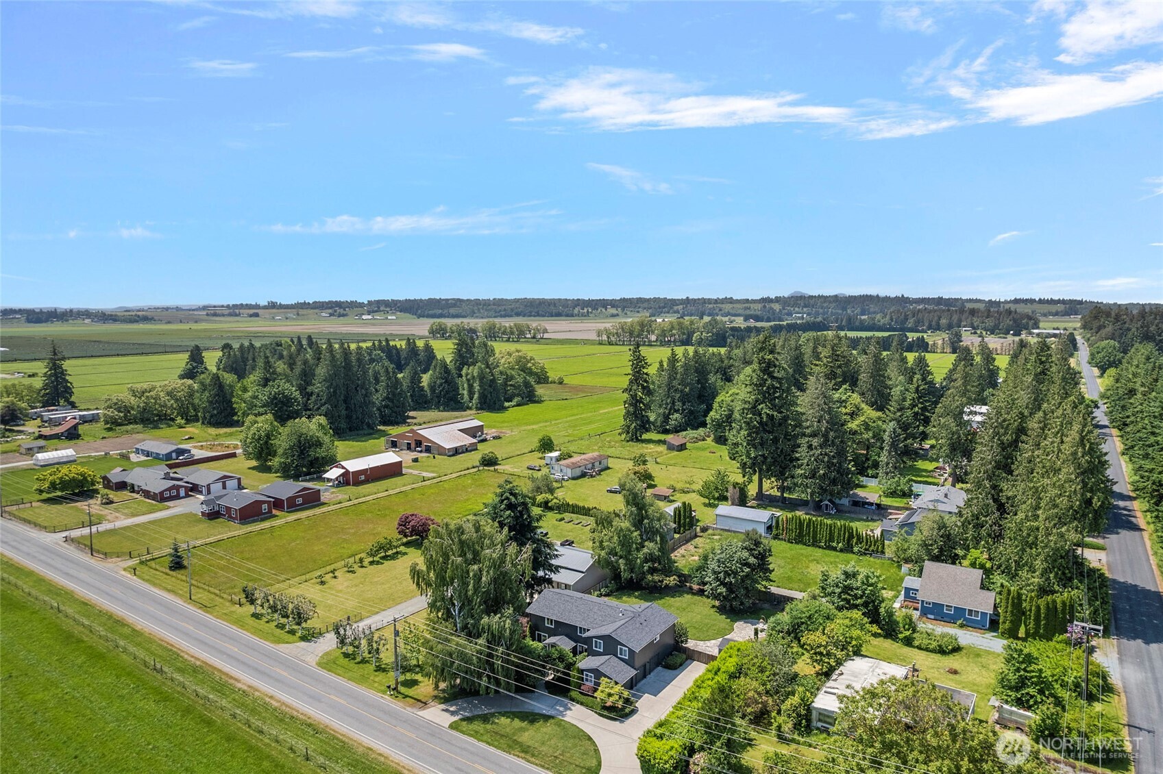 9520 Avon Allen Road Bow, WA 98232 - Photo 2 of 38 Gallery Image 2