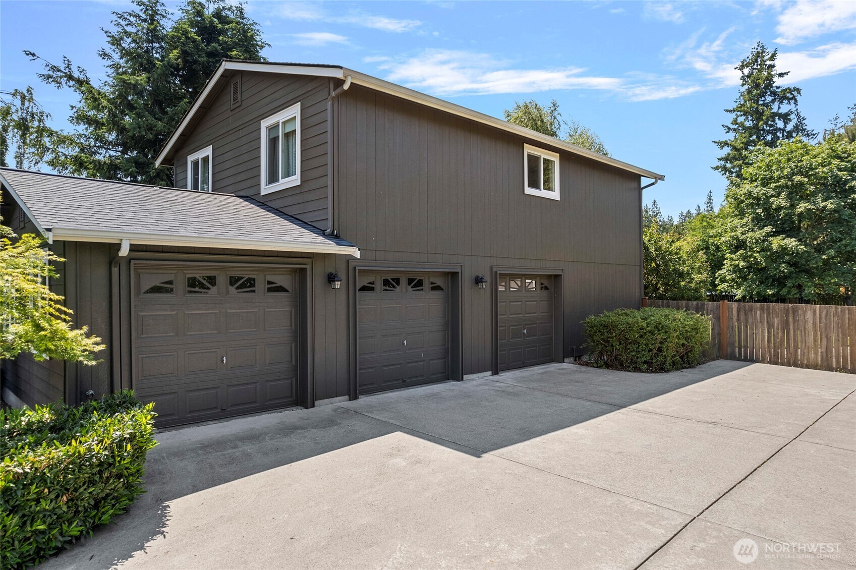 9520 Avon Allen Road Bow, WA 98232 - Photo 5 of 38 Gallery Image 5
