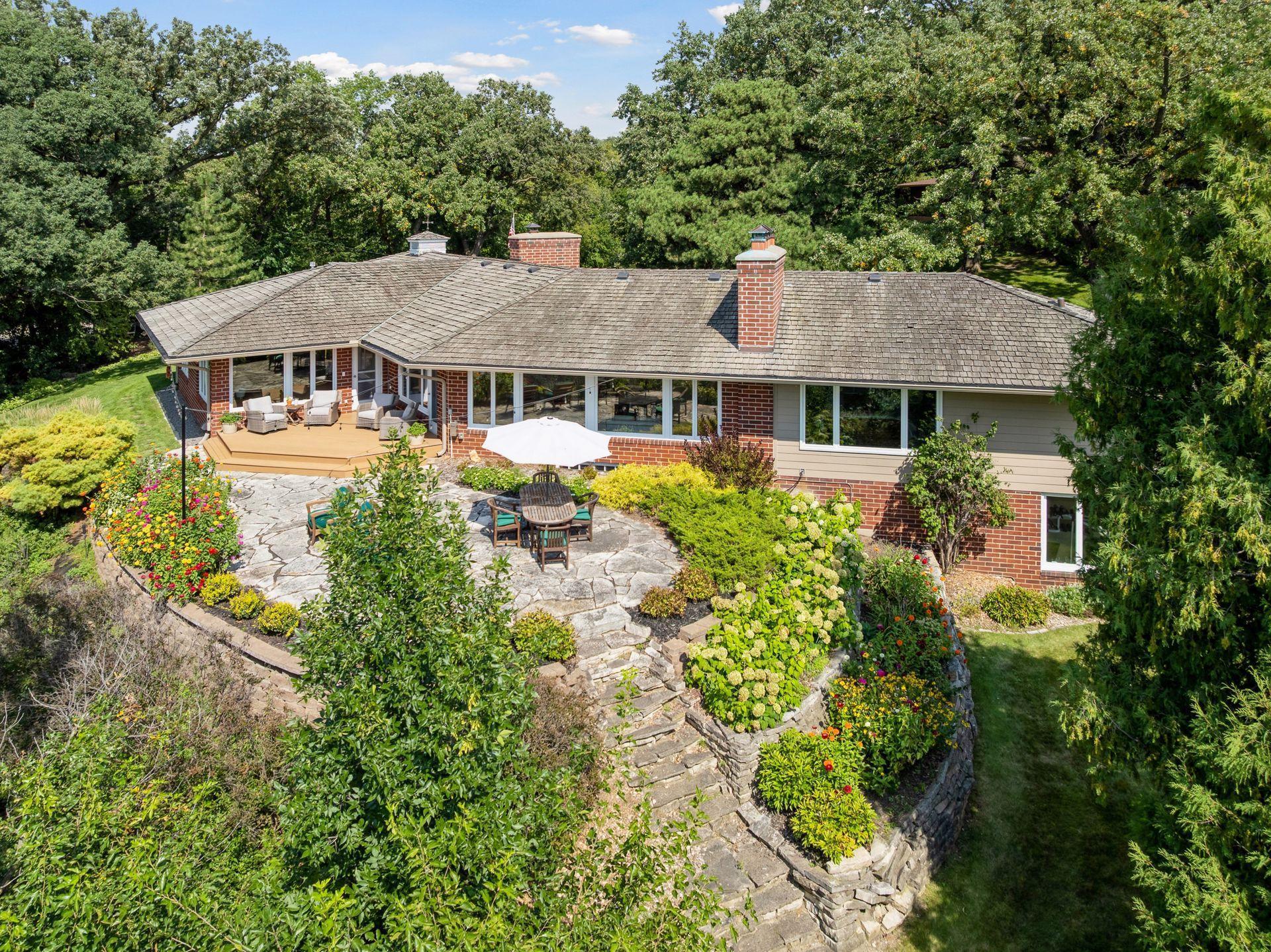 7011 Willow Creek Road Eden Prairie, MN 55344 - Photo 5 of 53