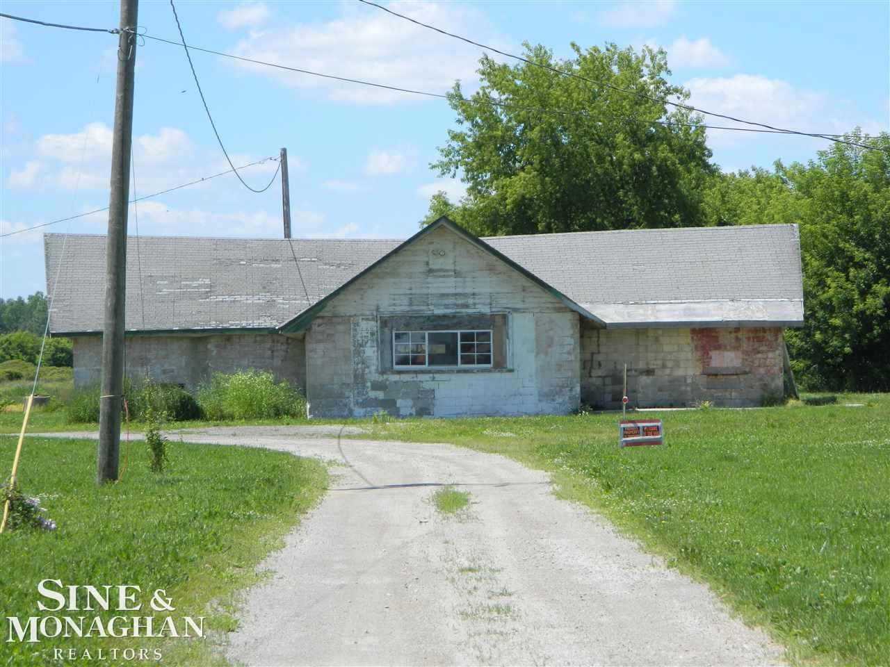 8150 River Road Marine City, MI 48039 - Photo 4 of 18 Gallery Image 4