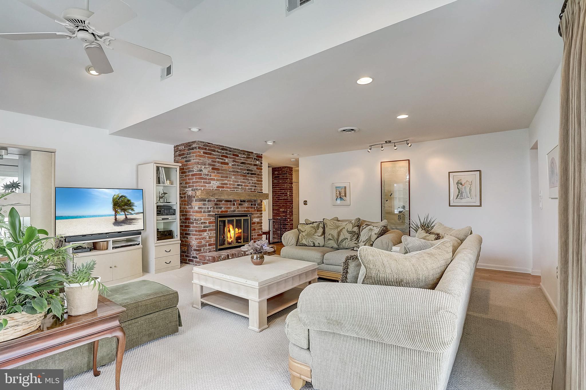 19 Metekunk Drive Ewing, NJ 08638 - Photo 14 of 39