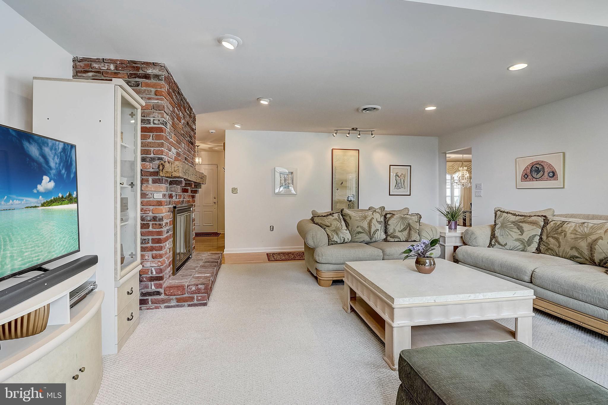 19 Metekunk Drive Ewing, NJ 08638 - Photo 15 of 39