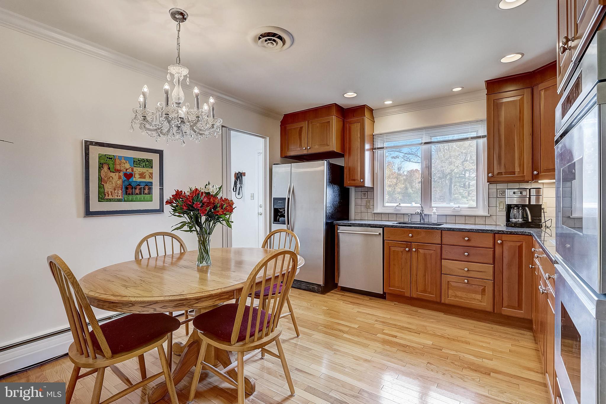 19 Metekunk Drive Ewing, NJ 08638 - Photo 16 of 39