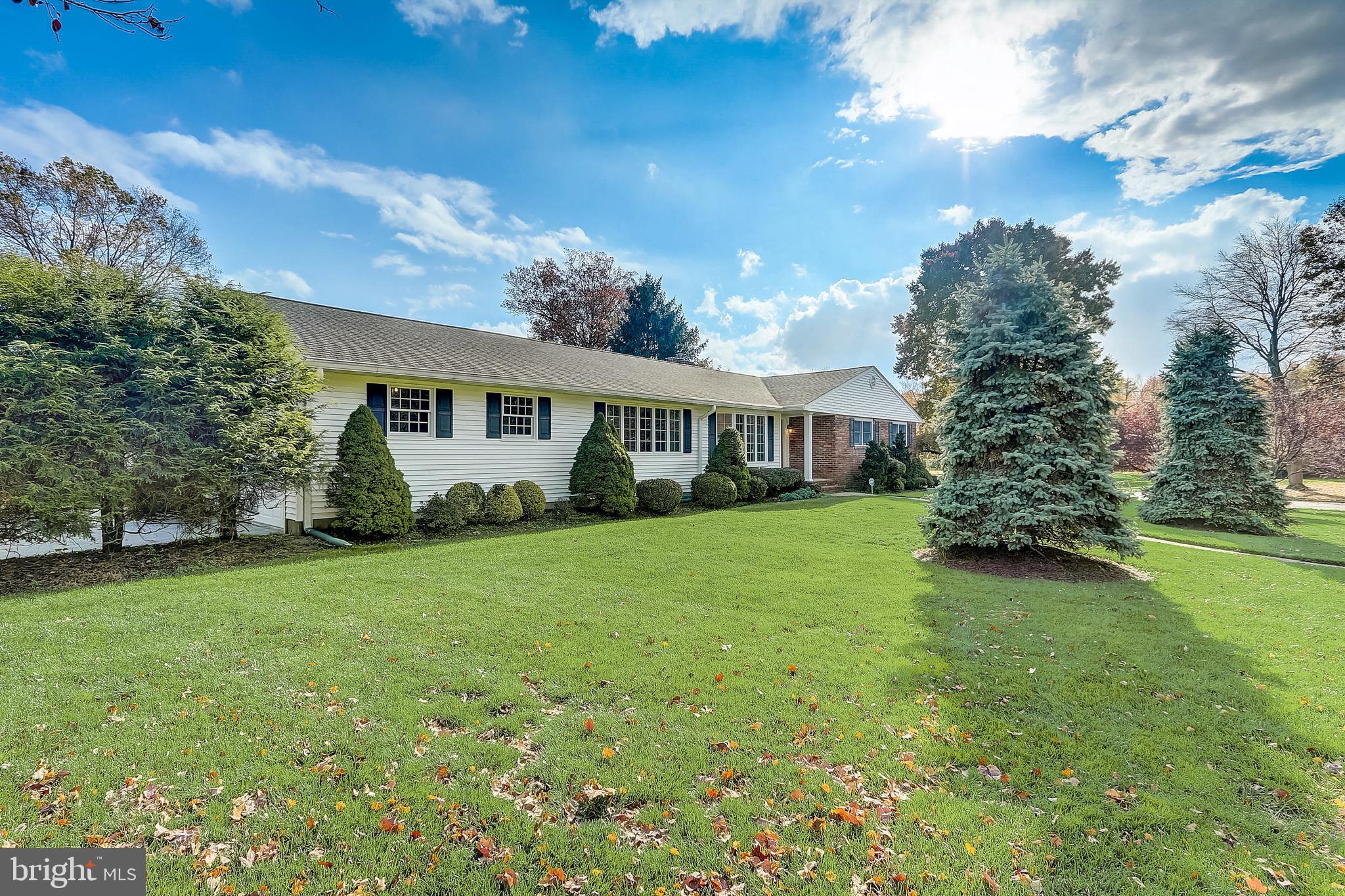 19 Metekunk Drive Ewing, NJ 08638 - Photo 3 of 39