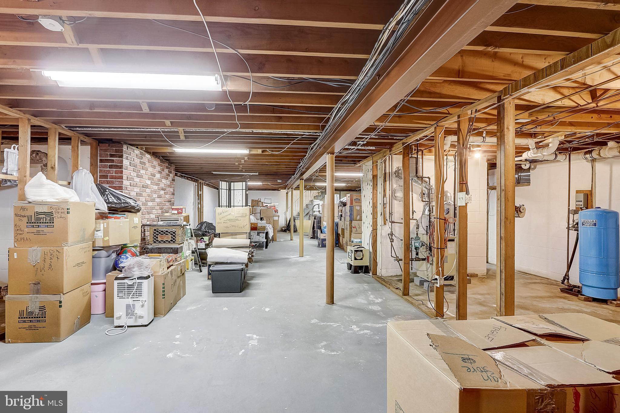 19 Metekunk Drive Ewing, NJ 08638 - Photo 32 of 39