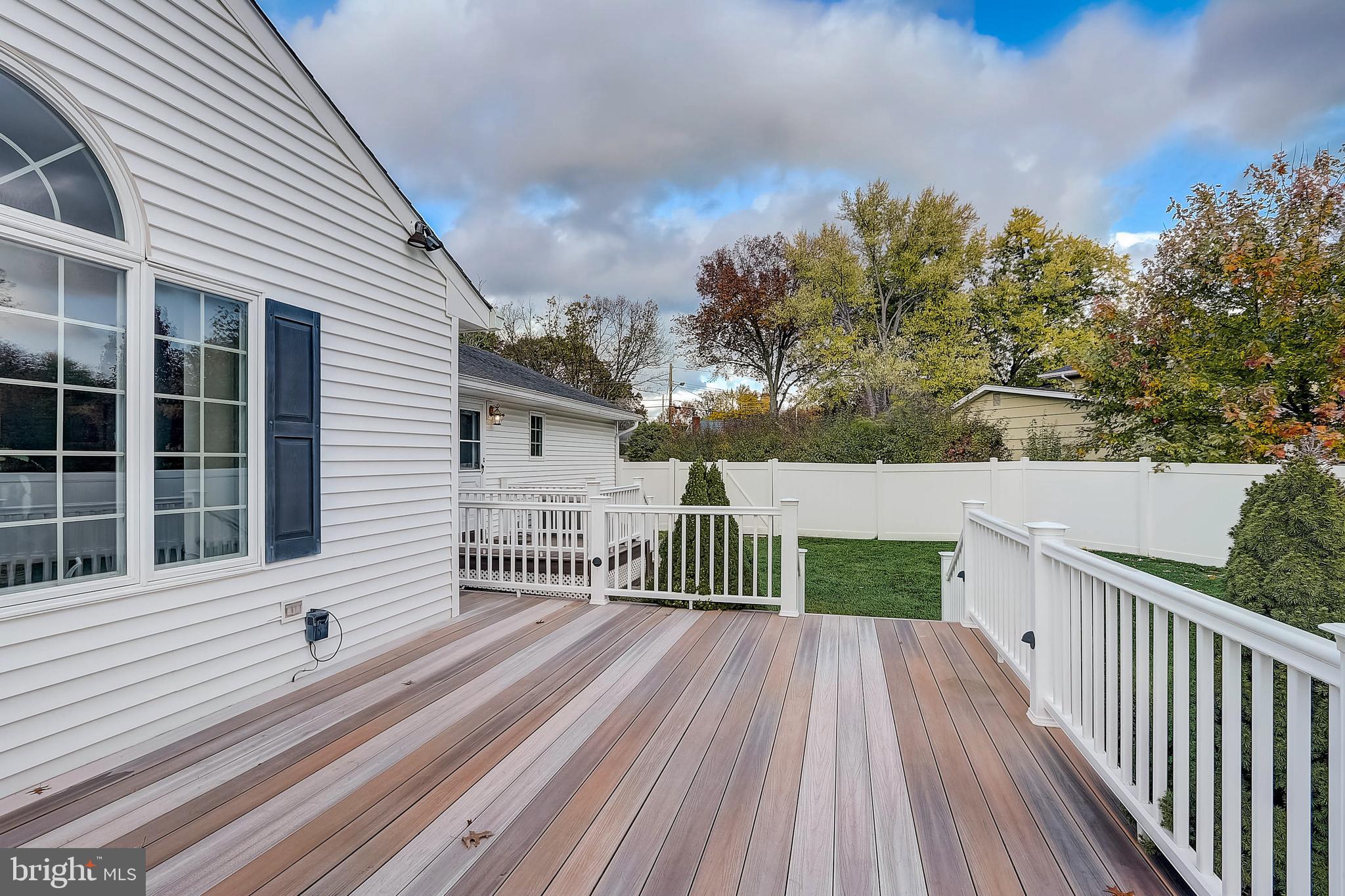 19 Metekunk Drive Ewing, NJ 08638 - Photo 34 of 39