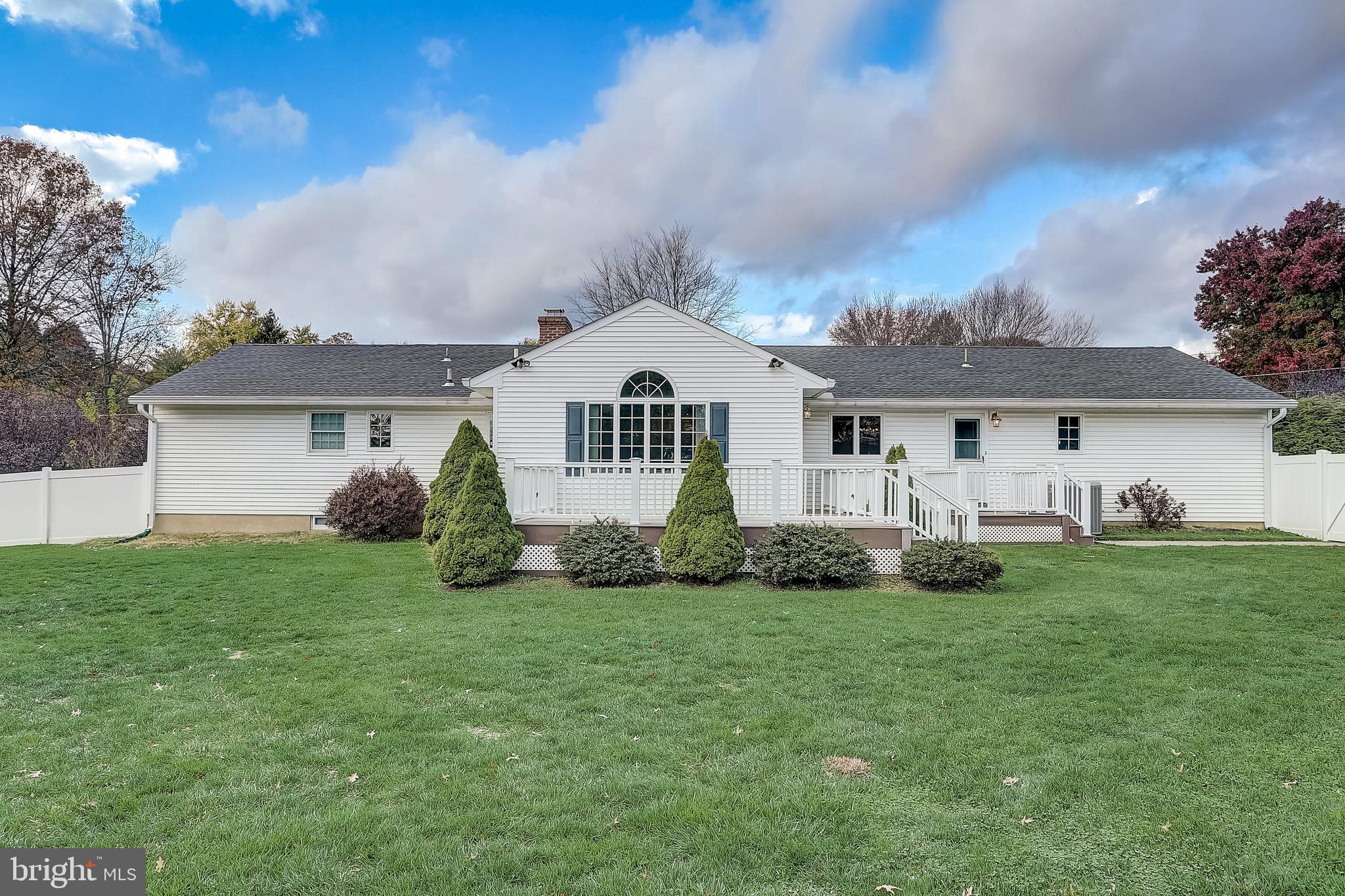 19 Metekunk Drive Ewing, NJ 08638 - Photo 35 of 39