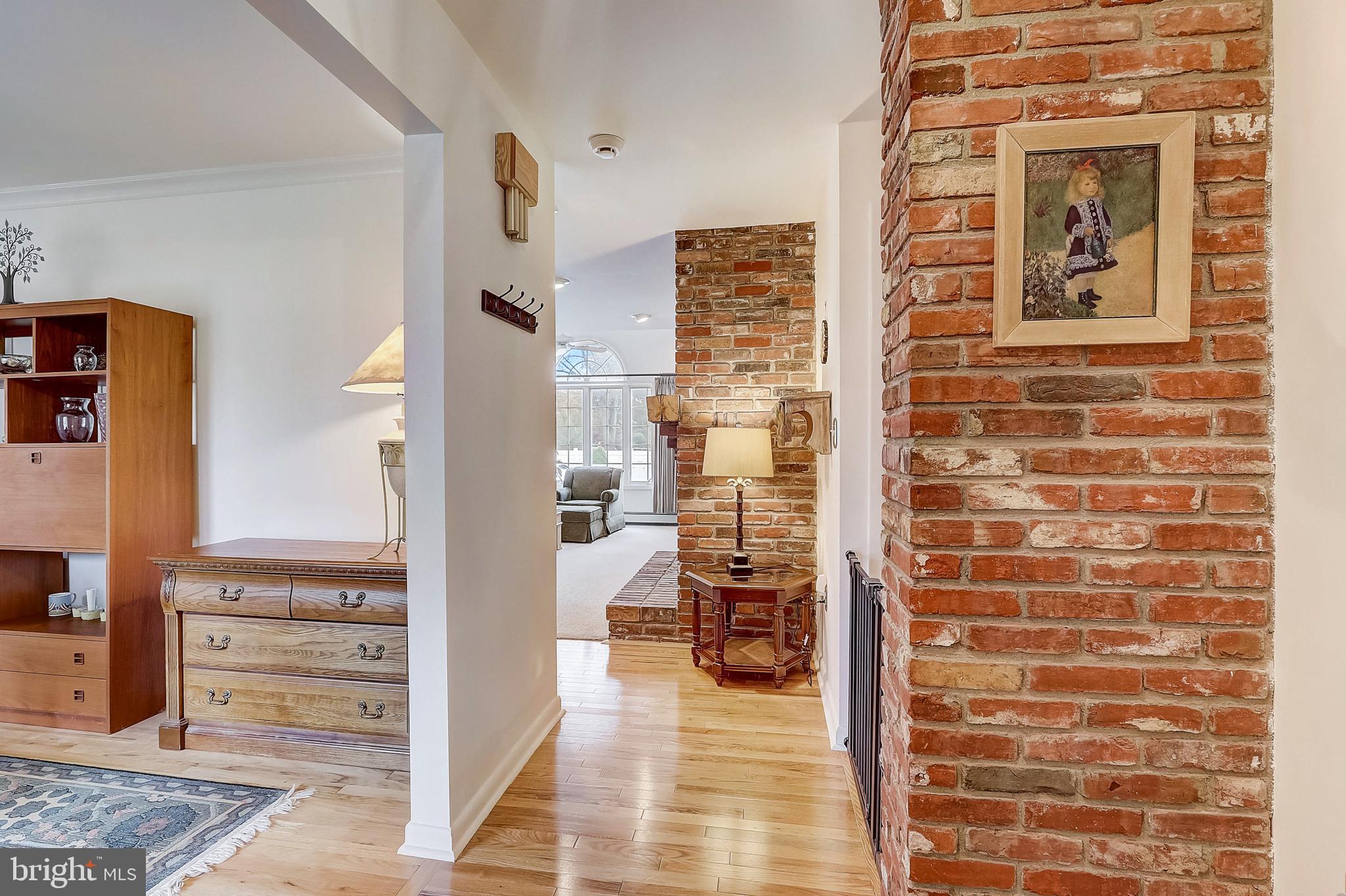 19 Metekunk Drive Ewing, NJ 08638 - Photo 4 of 39