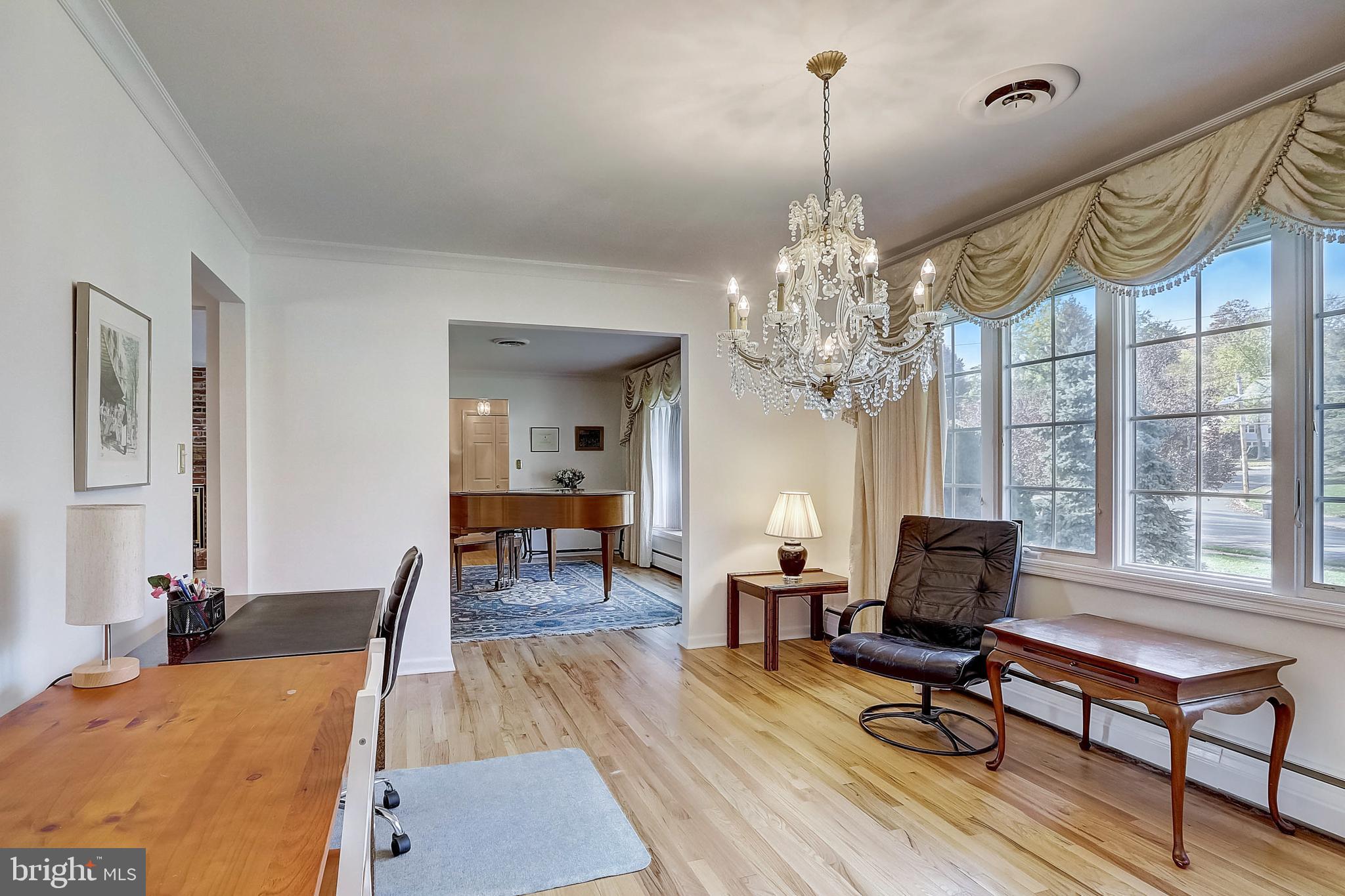 19 Metekunk Drive Ewing, NJ 08638 - Photo 9 of 39