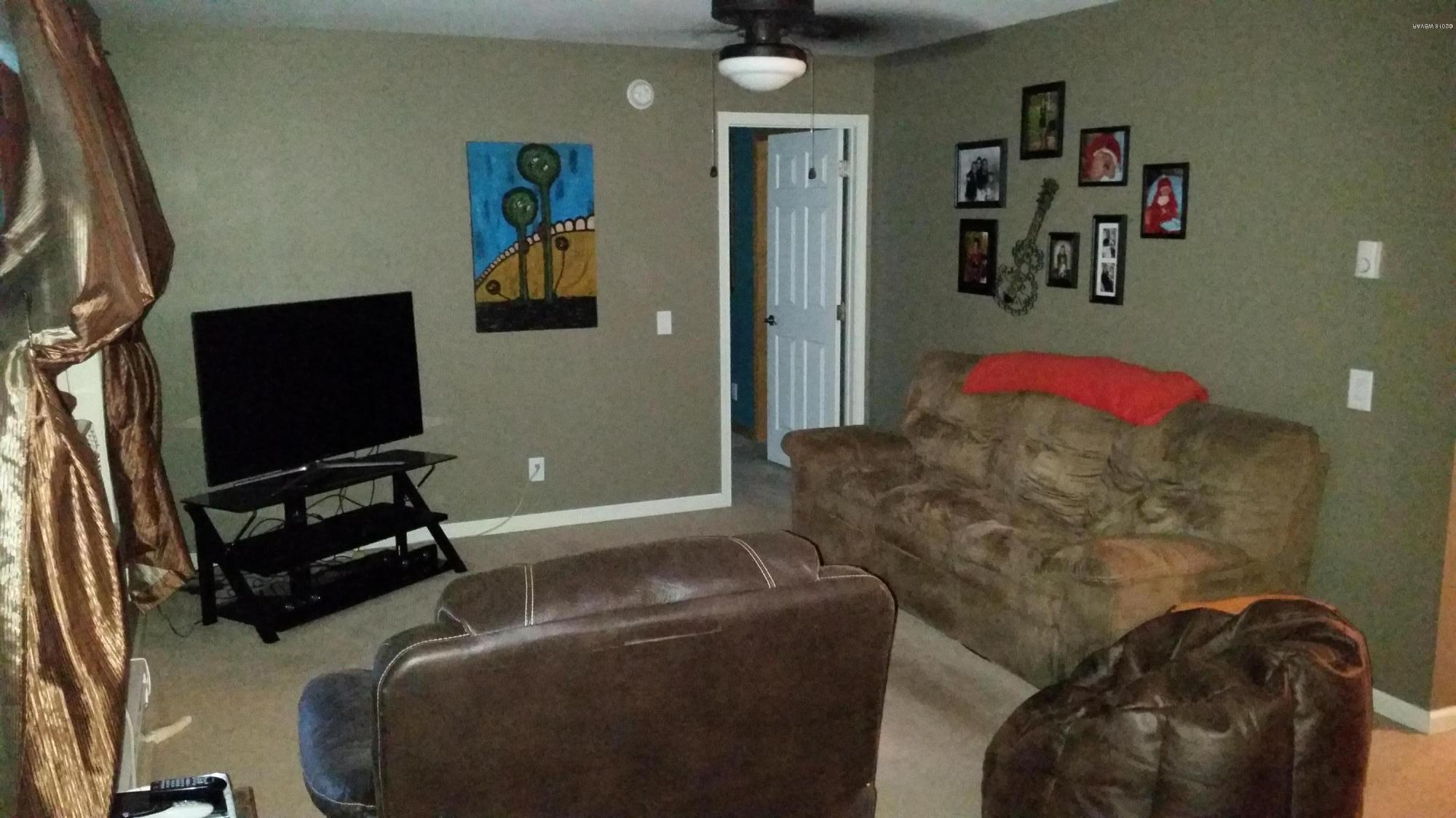 1677 Quaker Church Road Muncy, PA 17756 - Photo 8 of 27 Living Room