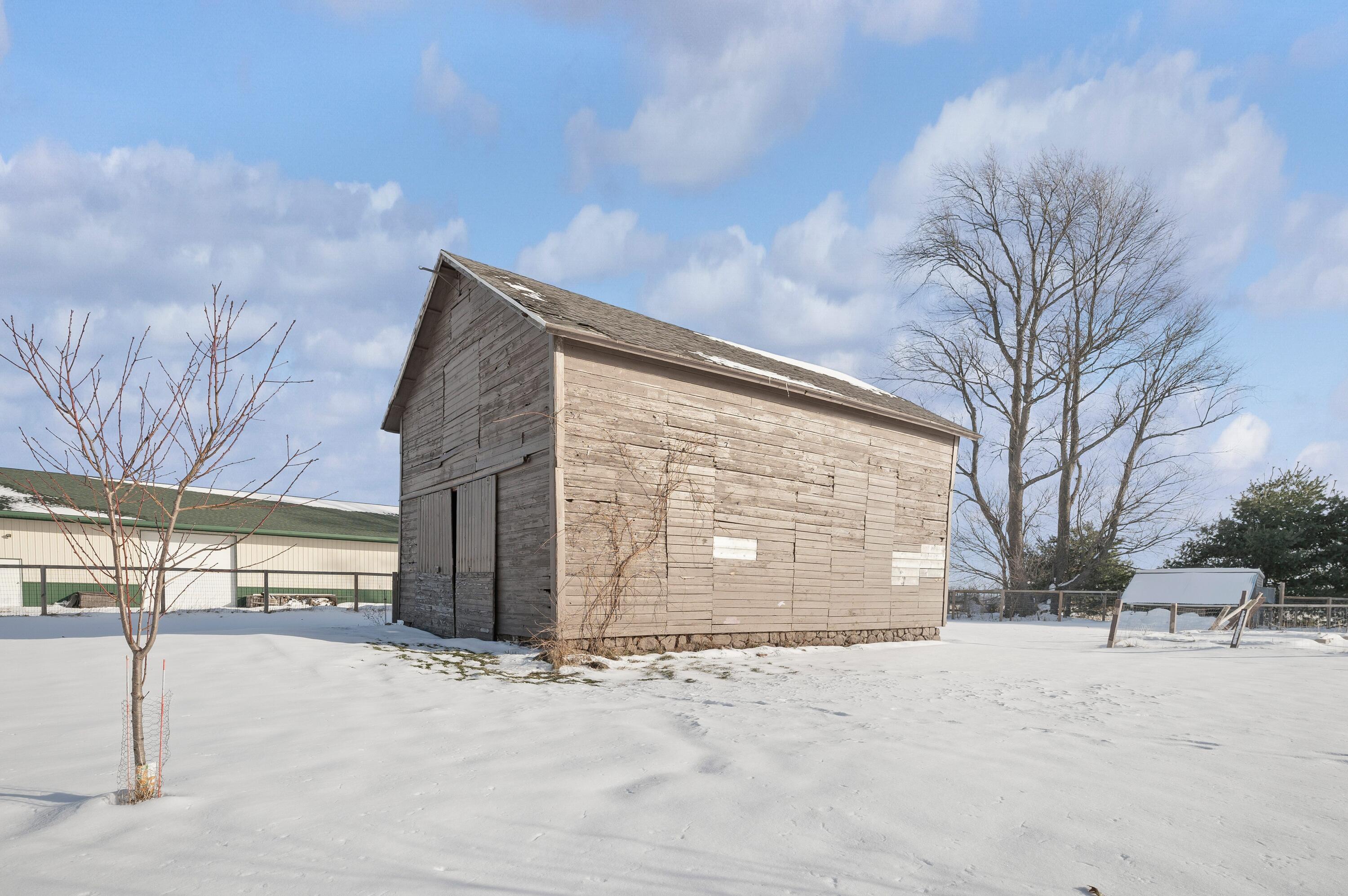 6947 Pokagon Road Berrien Center, MI 49102 - Photo 44 of 48 43DSC_6699