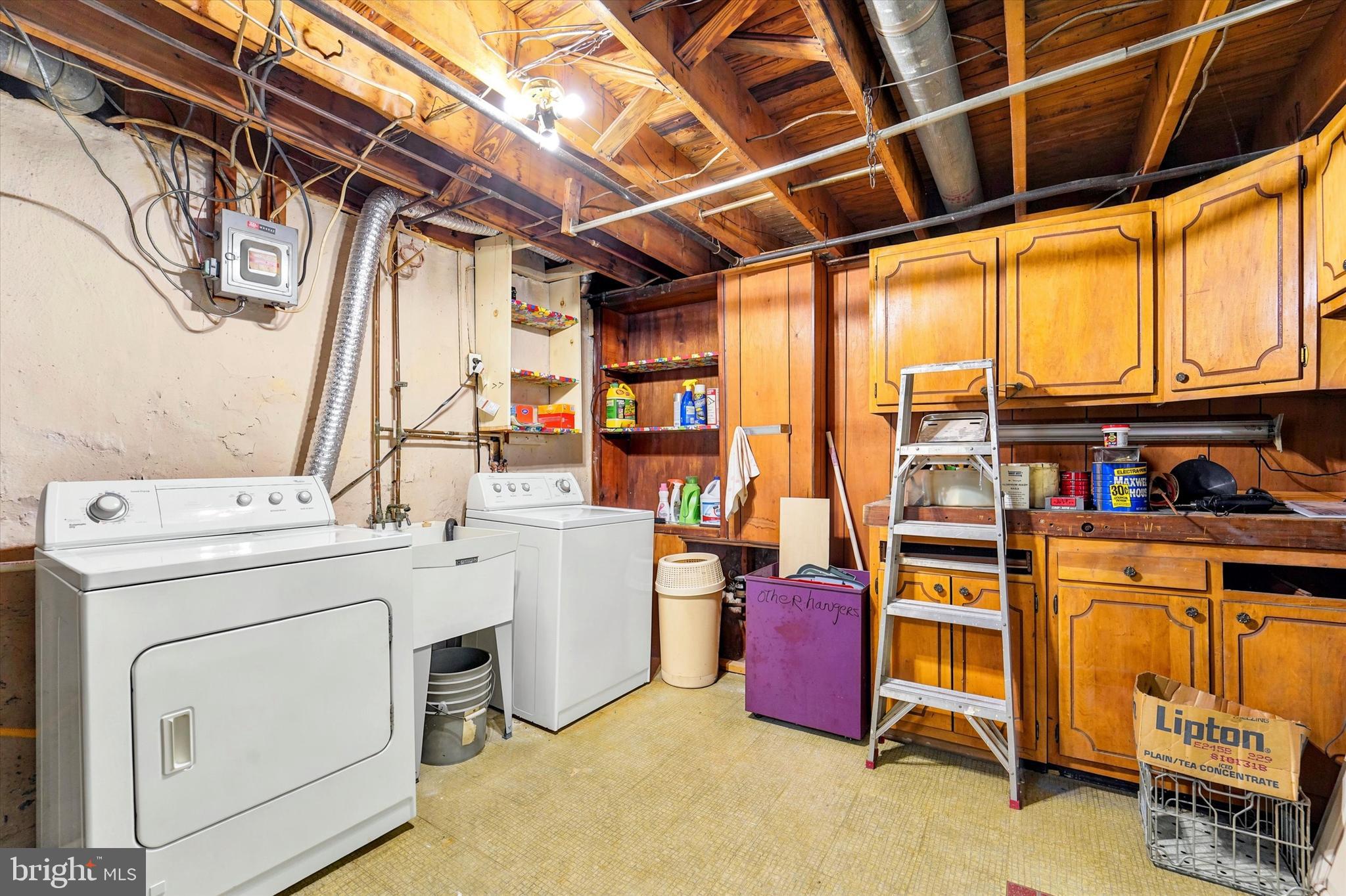 303 Glendale Road Havertown, PA 19083 - Photo 32 of 38