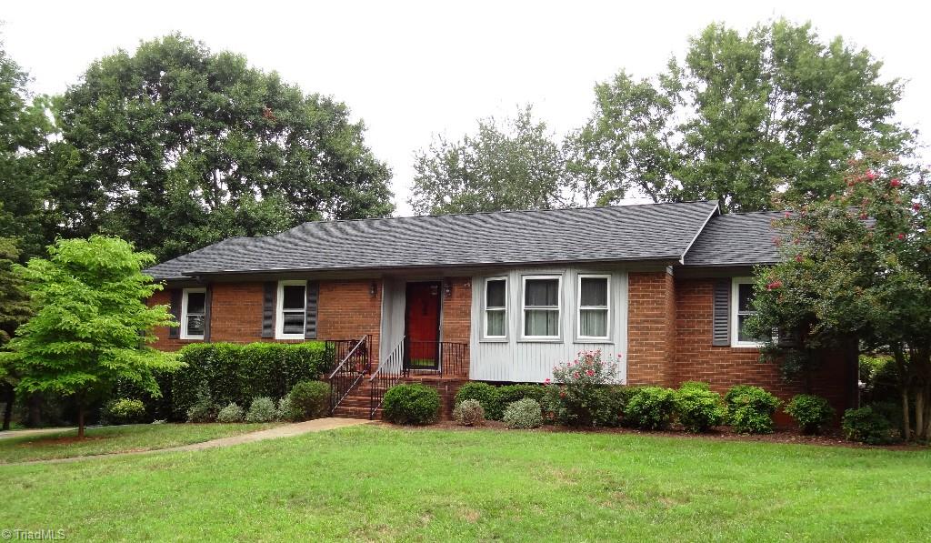 105 Bickerstaff Road Clemmons, NC 27012 - Photo 1 of 25 Gallery Image 1