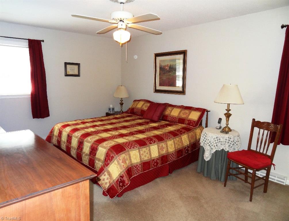 105 Bickerstaff Road Clemmons, NC 27012 - Photo 11 of 25 Gallery Image 11