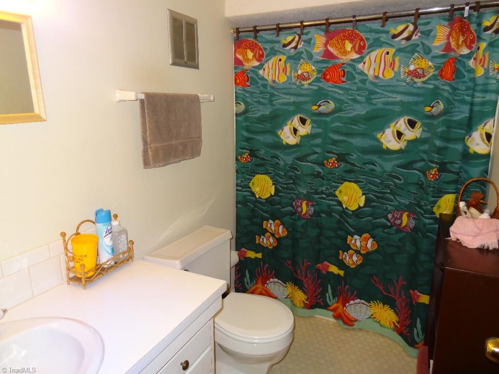 105 Bickerstaff Road Clemmons, NC 27012 - Photo 19 of 25 Gallery Image 19