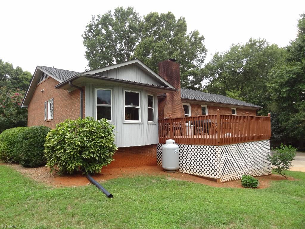 105 Bickerstaff Road Clemmons, NC 27012 - Photo 3 of 25 Gallery Image 3