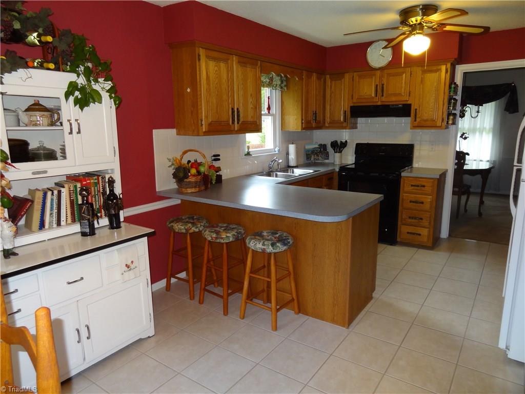 105 Bickerstaff Road Clemmons, NC 27012 - Photo 7 of 25 Gallery Image 7