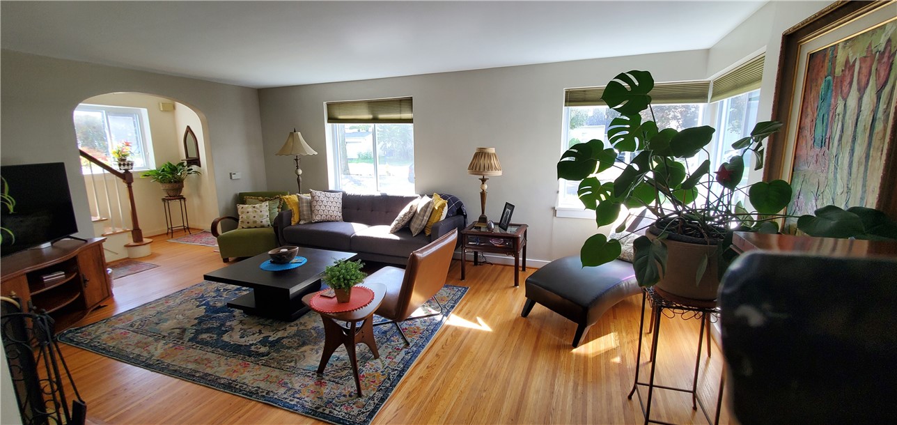 188 Laney Road Rochester, NY 14620 - Photo 8 of 25