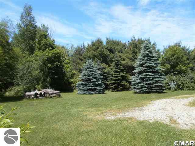 4253 West Laporte Road St. Louis, MI 48880 - Photo 24 of 25 1772861-23.JPG