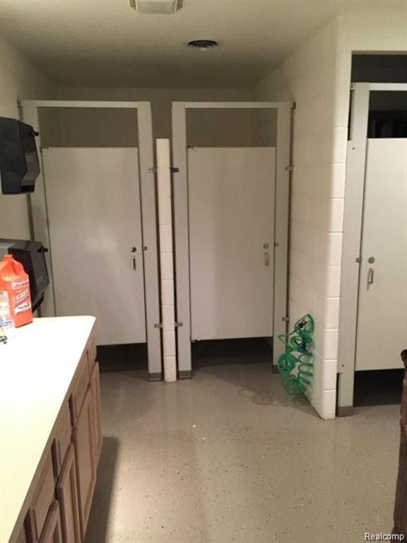 6350 Wolf Road Brown City, MI 48416 - Photo 20 of 42