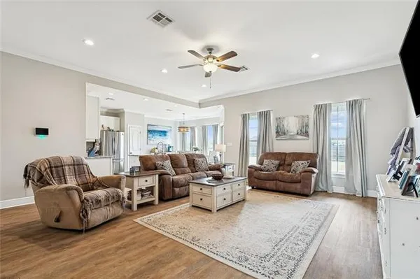 $299,900 | 19440 Deerfield Loop, Loranger, LA 70446