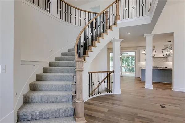 $895,000 | 4709 Sienna Ridge, Riverside, MO 64150