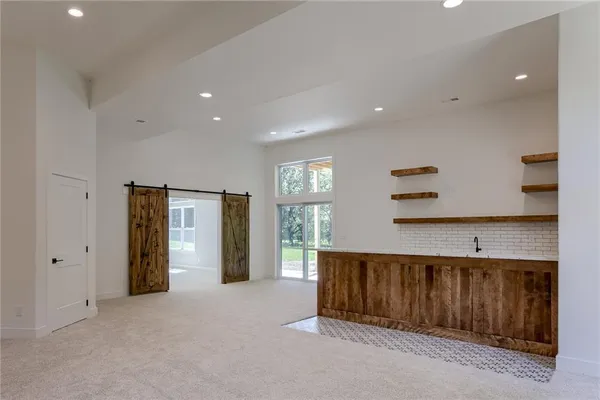 $895,000 | 4709 Sienna Ridge, Riverside, MO 64150