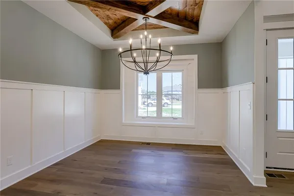 $895,000 | 4709 Sienna Ridge, Riverside, MO 64150