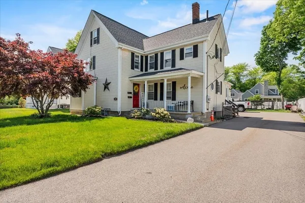 $585,000 | 229 Tremont Street, Taunton, MA 02780