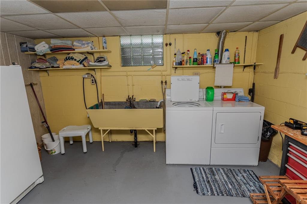 57 8th Street Uniontown, PA 15401 - Photo 37 of 40