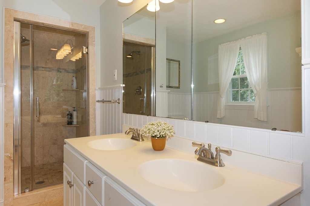 25 Cedar Hill Road Dover, MA 02030 - Photo 19 of 26