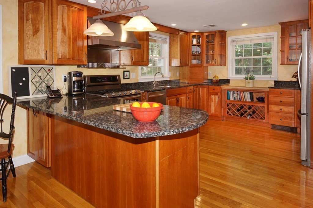 25 Cedar Hill Road Dover, MA 02030 - Photo 7 of 26