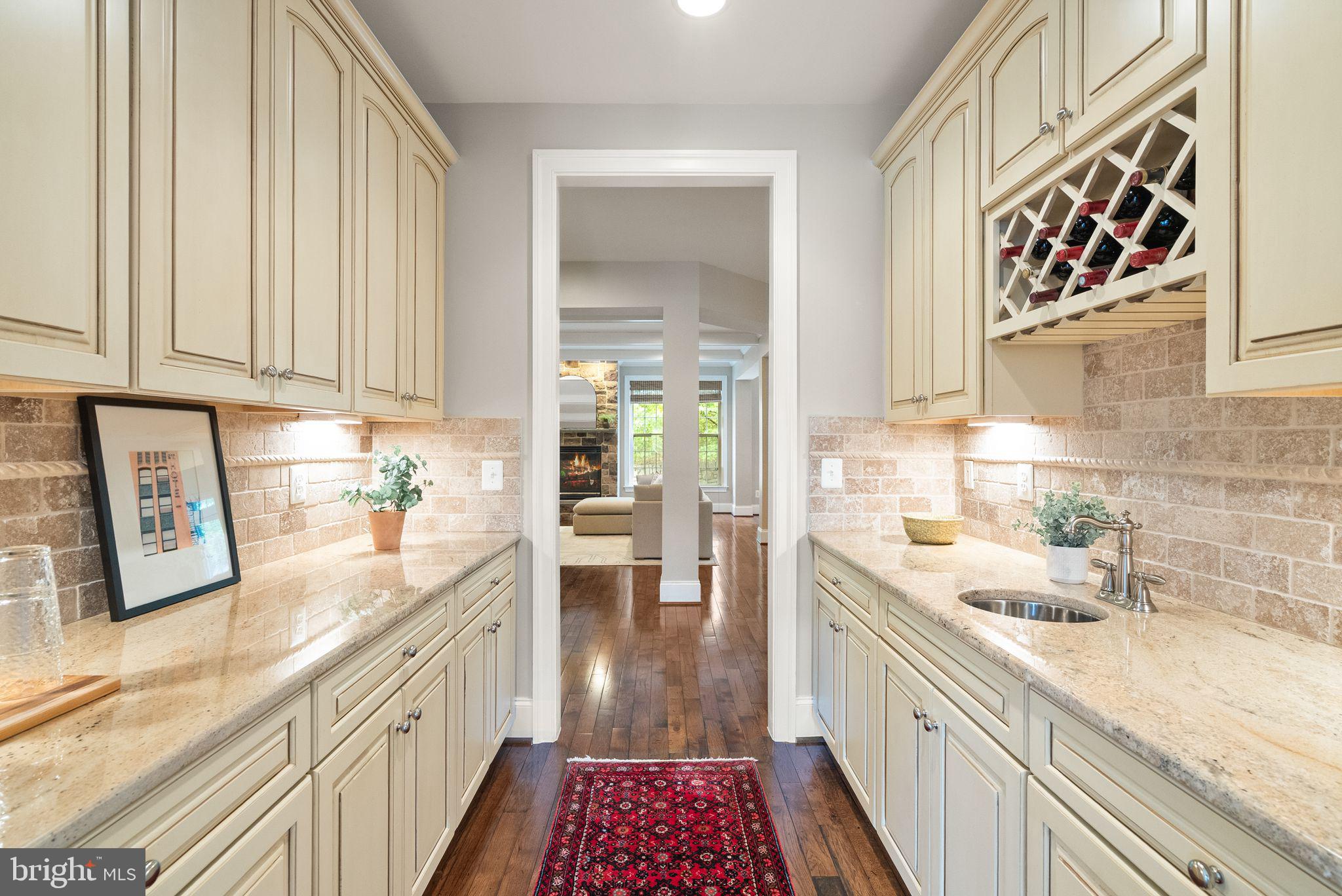 7534 Red Hill Drive Springfield, VA 22153 - Photo 11 of 90