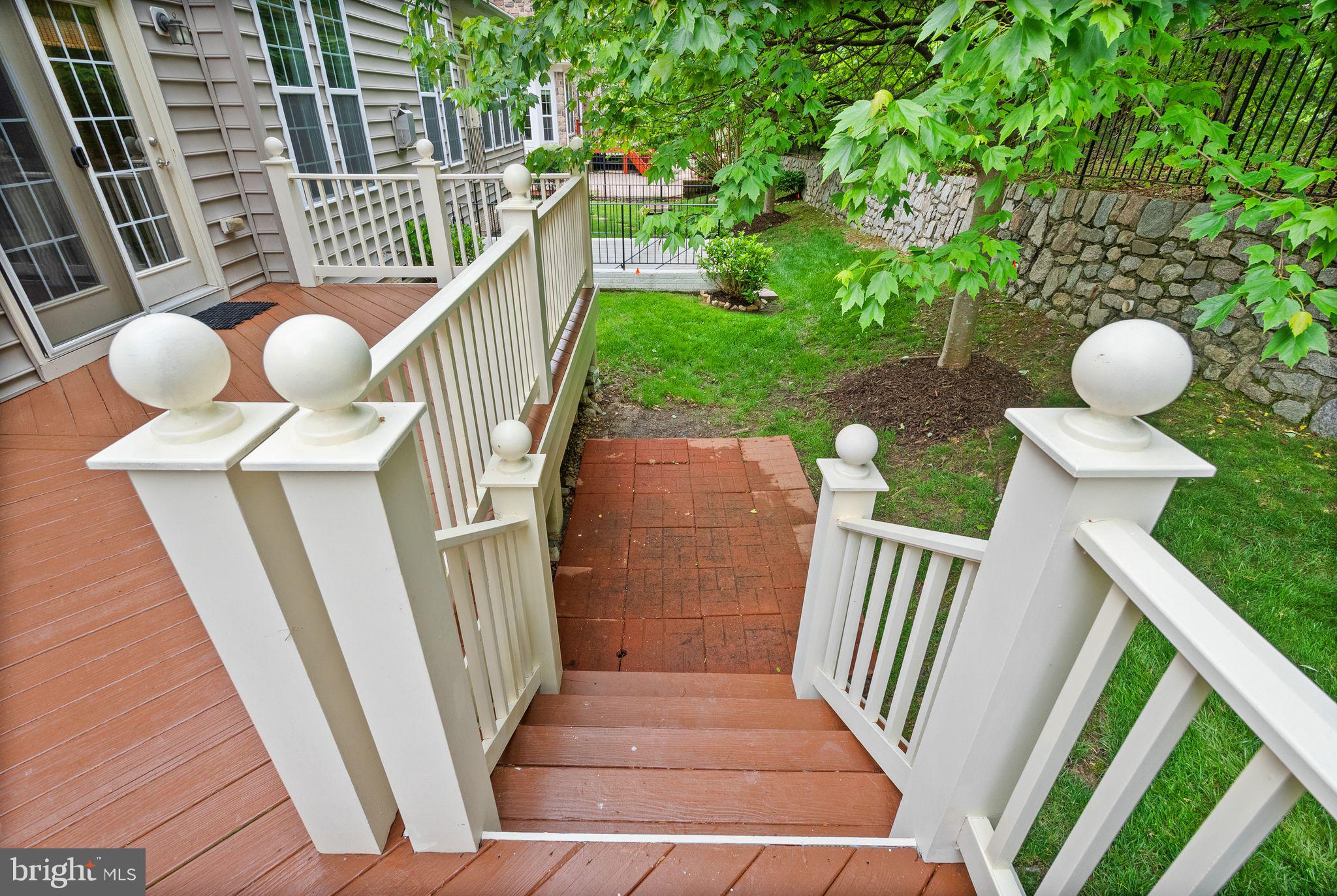 7534 Red Hill Drive Springfield, VA 22153 - Photo 81 of 90 a view of entryway with wooden floor