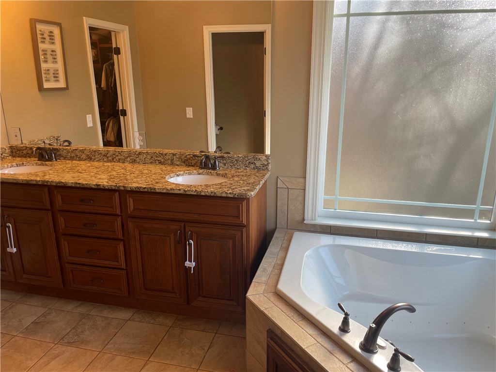 6355 Valley Farm Road Seneca, SC 29678 - Photo 11 of 26 Gallery Image 11