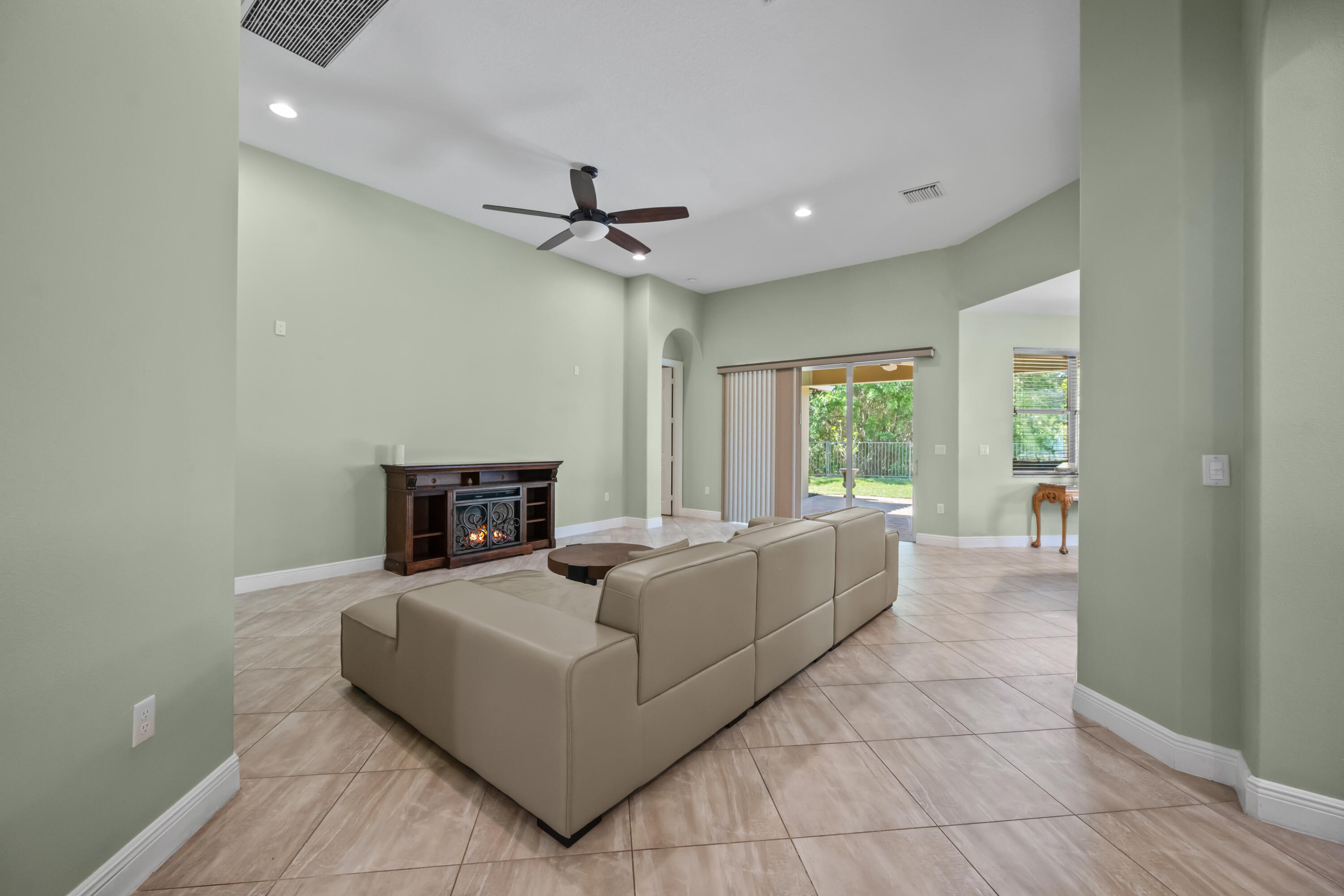 7589 Fieldstone Ranch Square Vero Beach, FL 32967 - Photo 10 of 34 07-DSC_8513