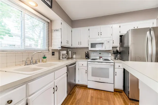 $230,000 | 9692 Wedd Drive, Overland Park, KS 66212