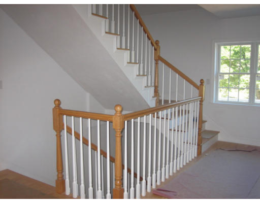 59 Longfellow Road Newton, MA 02462 - Photo 7 of 11