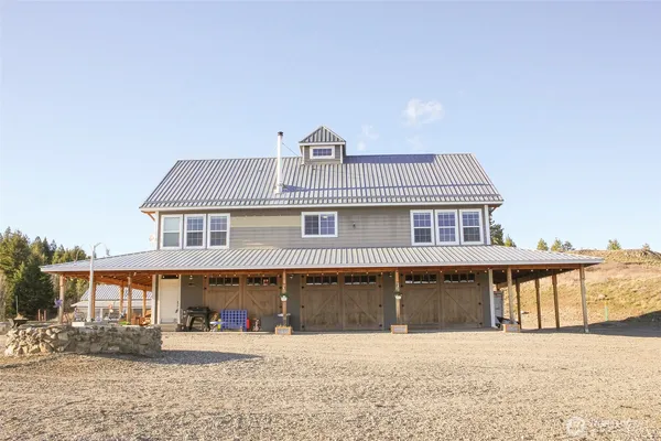 $500,000 | 299 Vulcan Mountain Road, Curlew, WA 99118